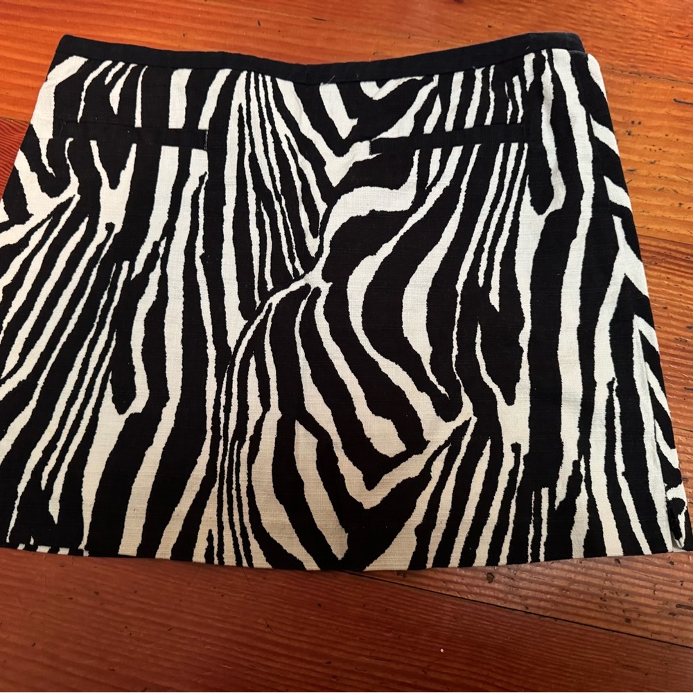 H&M Black and White Zebra Mini Skirt